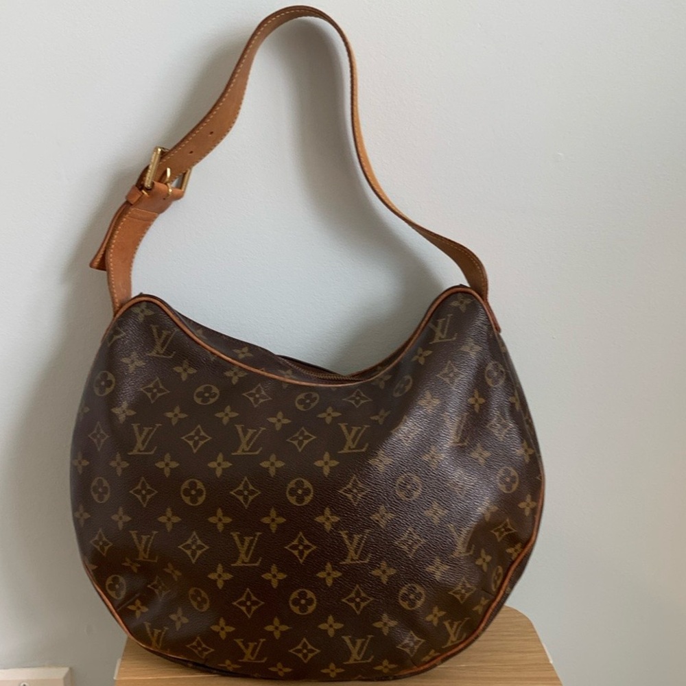 Louis Vuitton vintage croissant, GM Crescent Monogram shoulder Bag